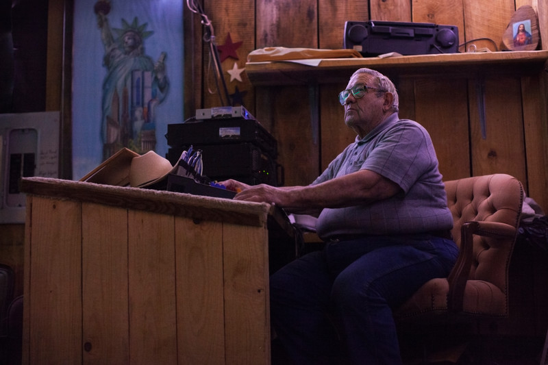 2016 Longleaf Film Festival Official Selection: Clyde's Place